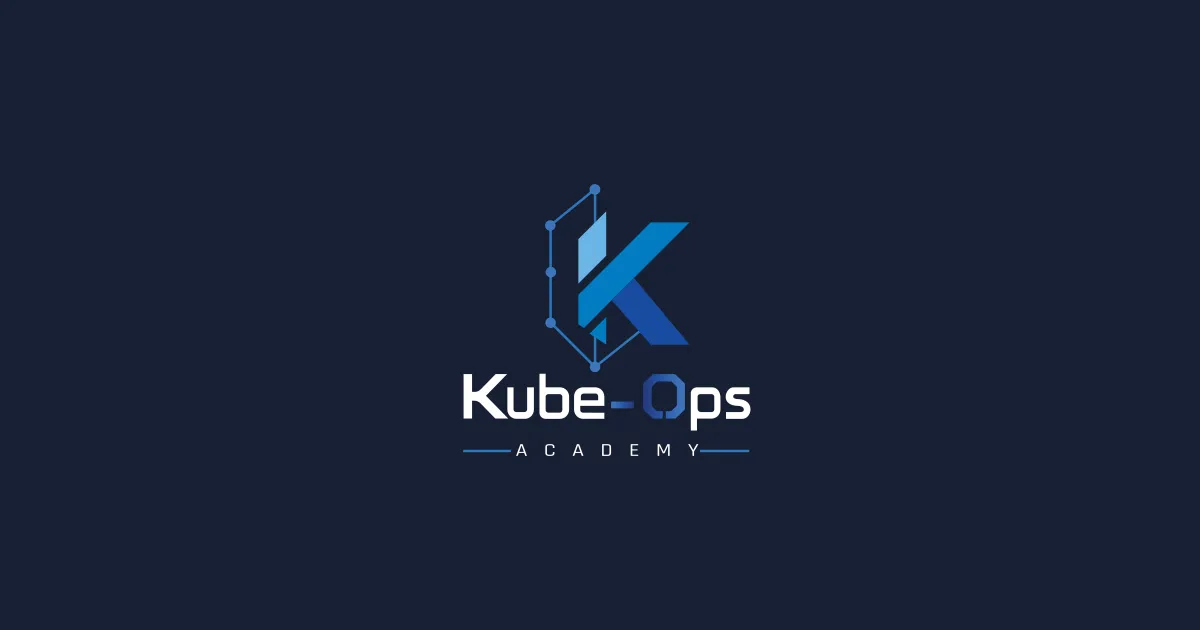 شعار Kube-Ops Academy، حرف K أزرق داخل إطار يشبه مخطط شبكة، على خلفية كحلية